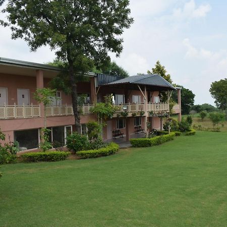 فيلا غورغاونفي Aravali Hill View Estate المظهر الخارجي الصورة