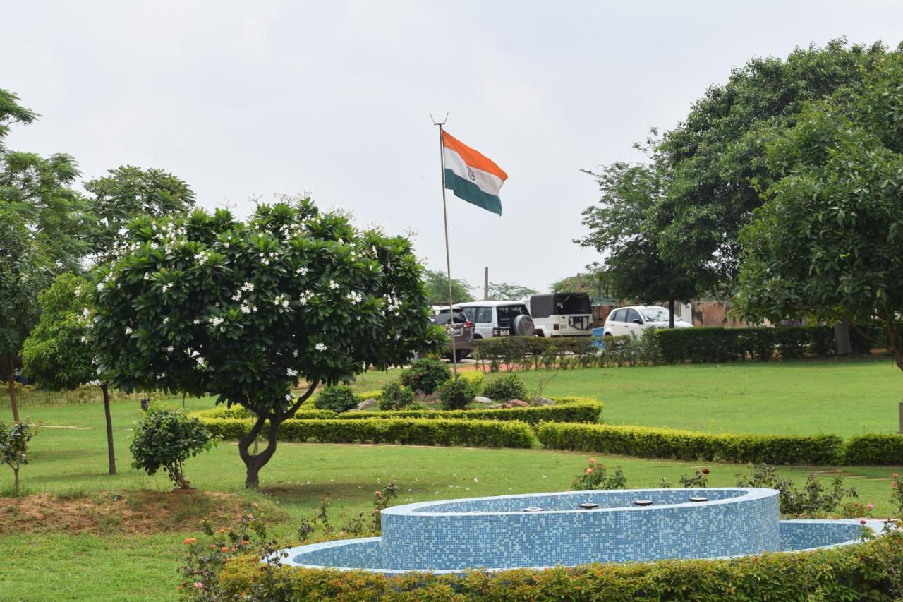 فيلا غورغاونفي Aravali Hill View Estate المظهر الخارجي الصورة