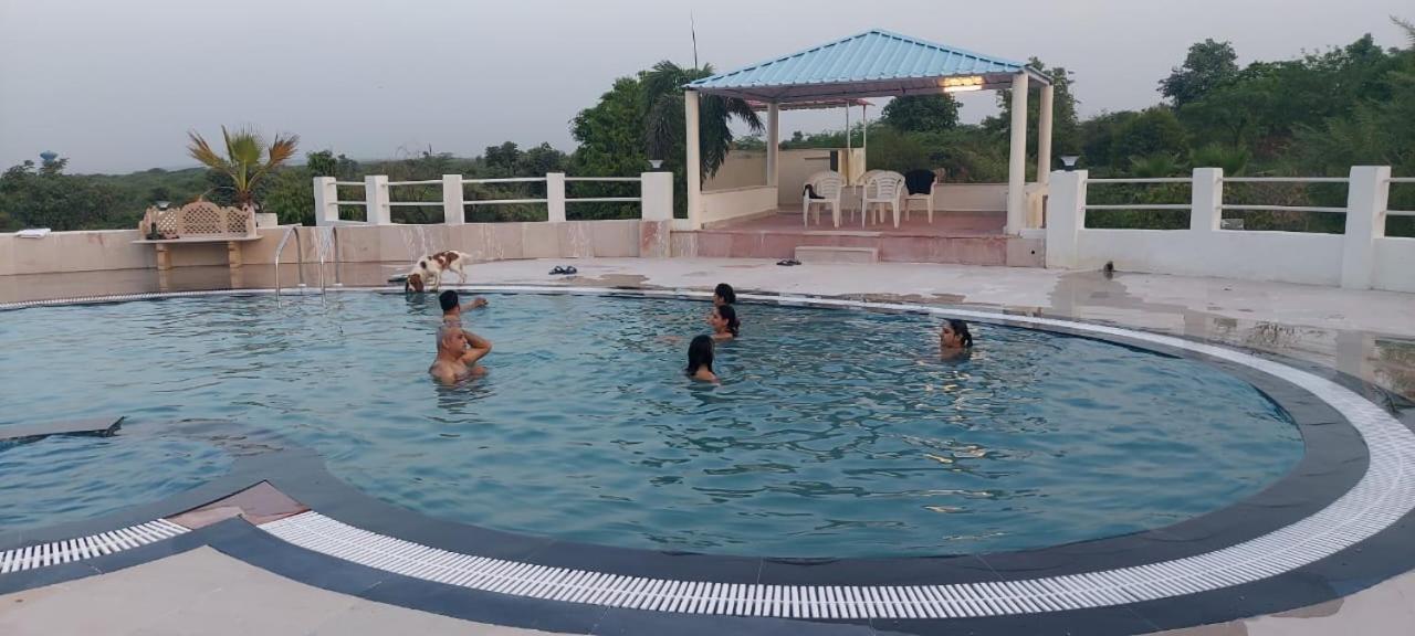 فيلا غورغاونفي Aravali Hill View Estate المظهر الخارجي الصورة