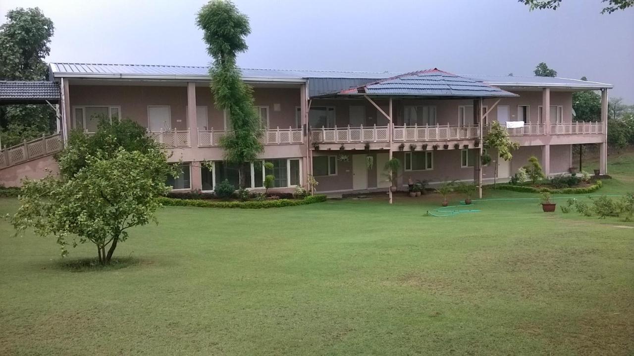 فيلا غورغاونفي Aravali Hill View Estate المظهر الخارجي الصورة